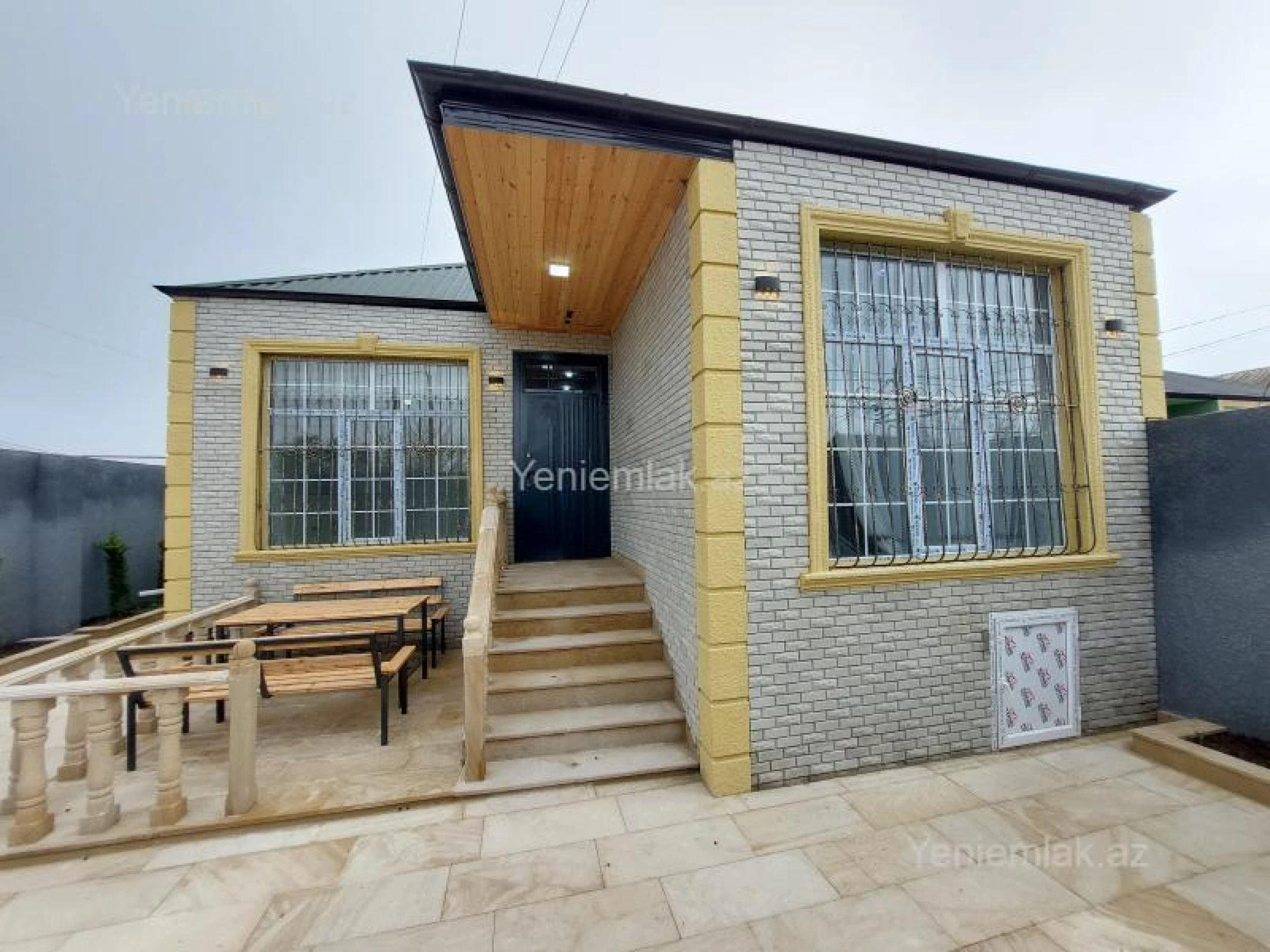 Satılır 3 otaqlı həyət evi 100 m²