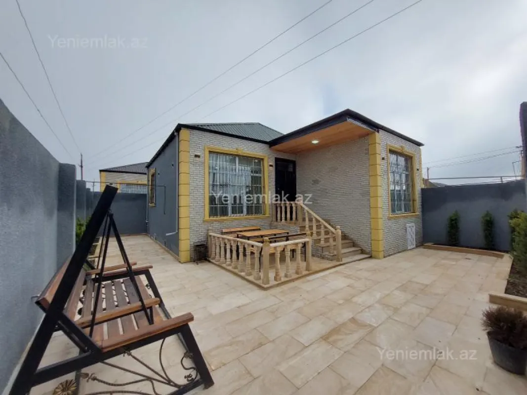 Satılır 3 otaqlı həyət evi 100 m²
