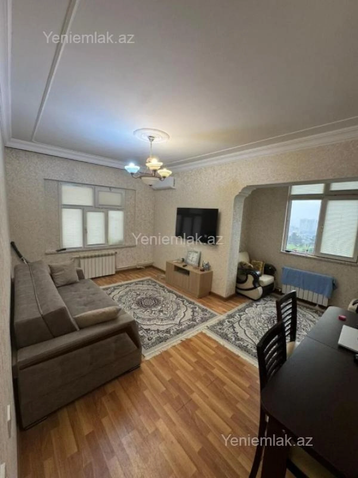 Satılır 2 otaqlı köhnə tikili 60 m²