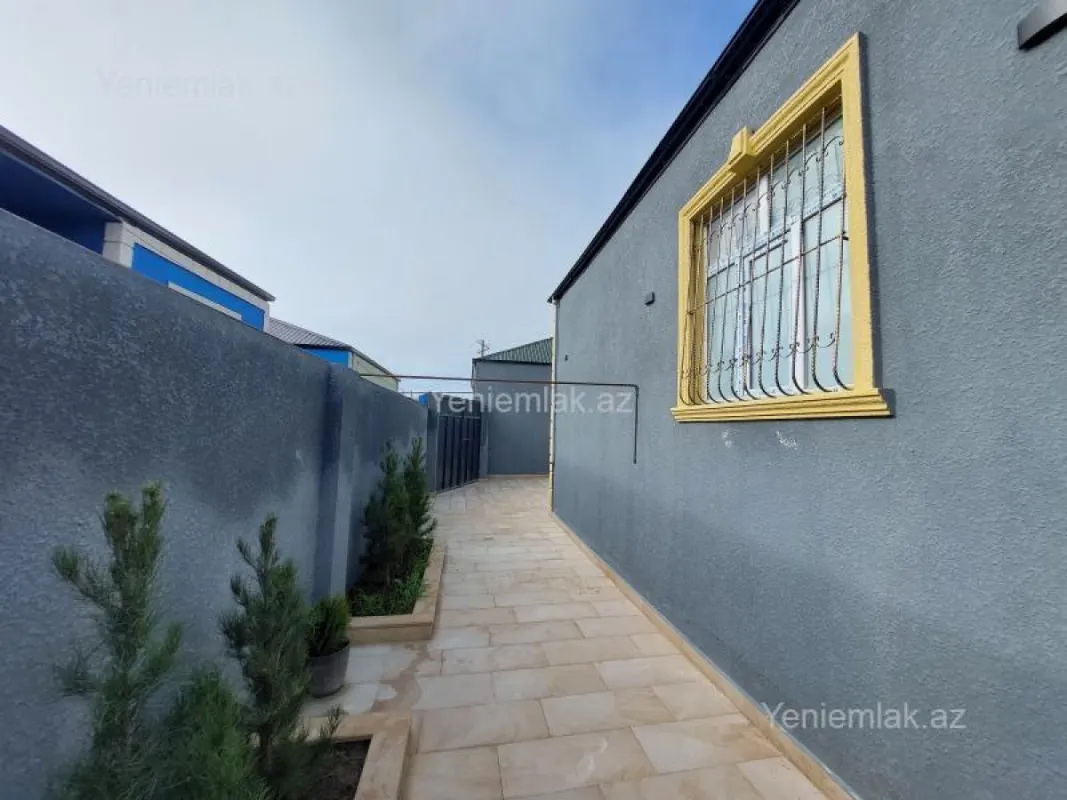 Satılır 3 otaqlı həyət evi 100 m²