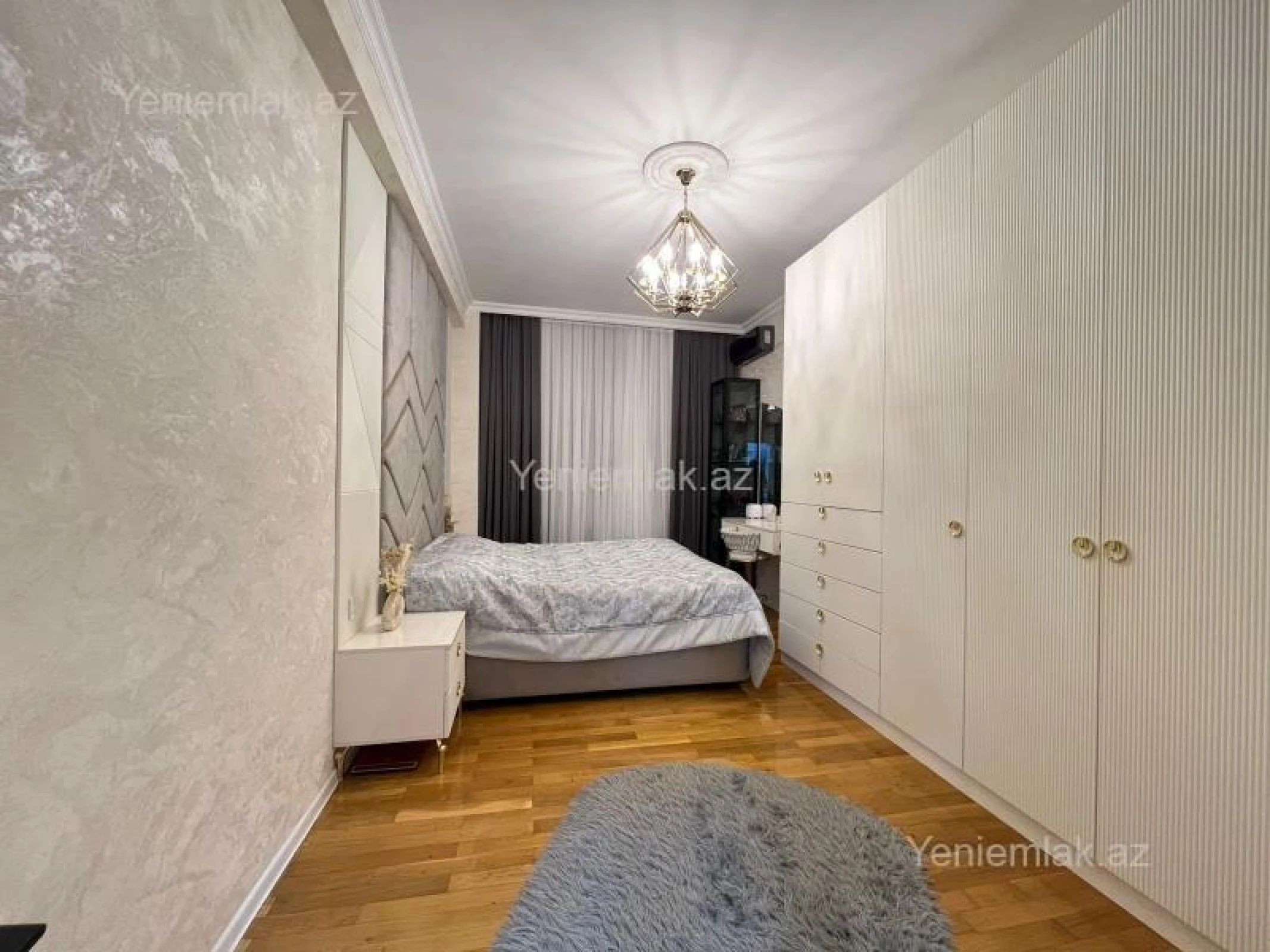 Satılır 3 otaqlı yeni tikili 147 m²
