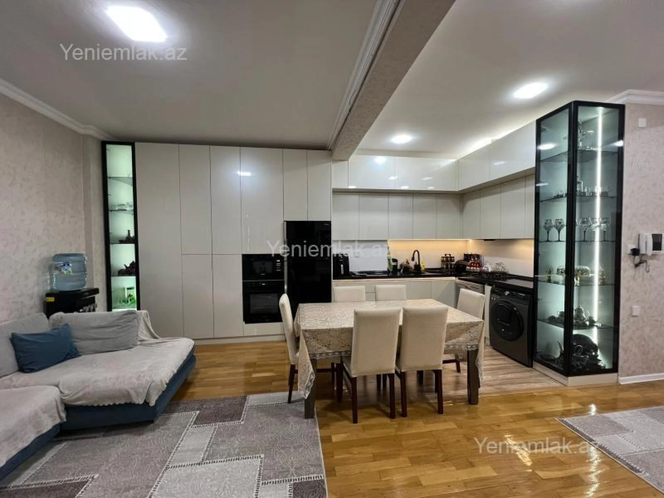 Satılır 3 otaqlı yeni tikili 147 m²