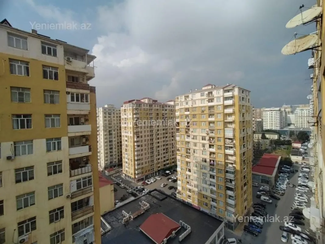 Satılır 3 otaqlı yeni tikili 147 m²