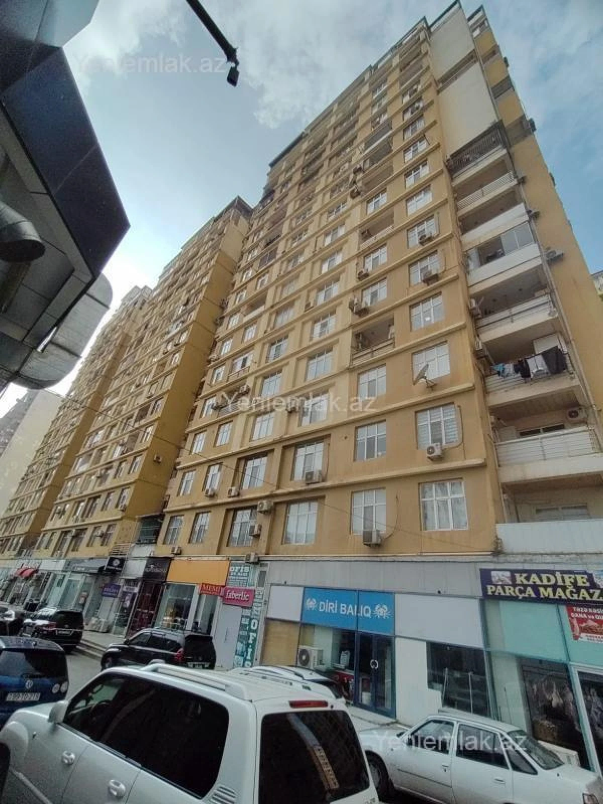 Satılır 3 otaqlı yeni tikili 147 m²