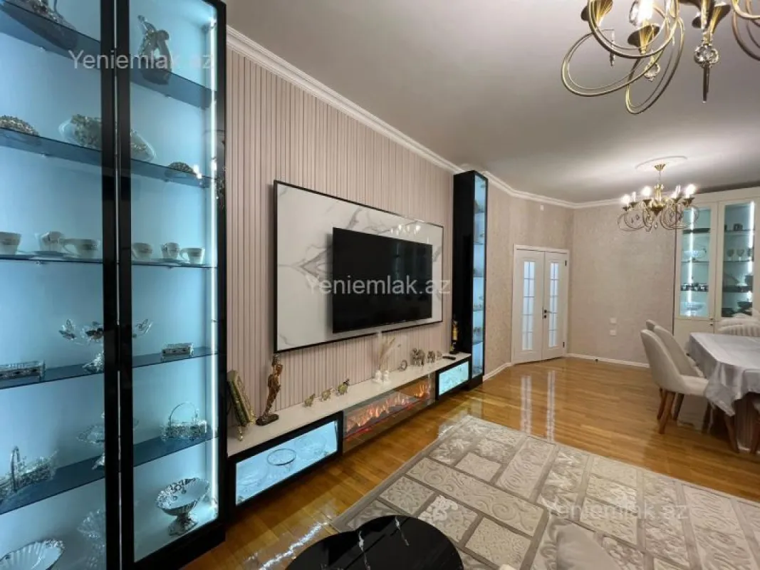 Satılır 3 otaqlı yeni tikili 147 m²