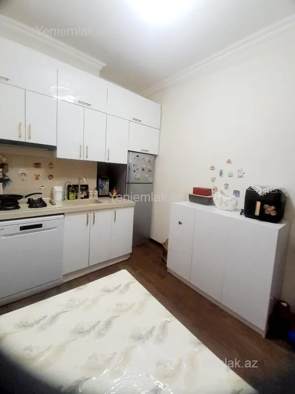 Satılır 4 otaqlı yeni tikili 85 m²