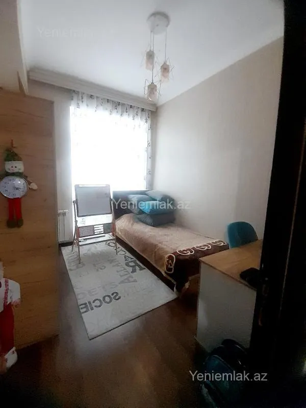 Satılır 4 otaqlı yeni tikili 85 m²