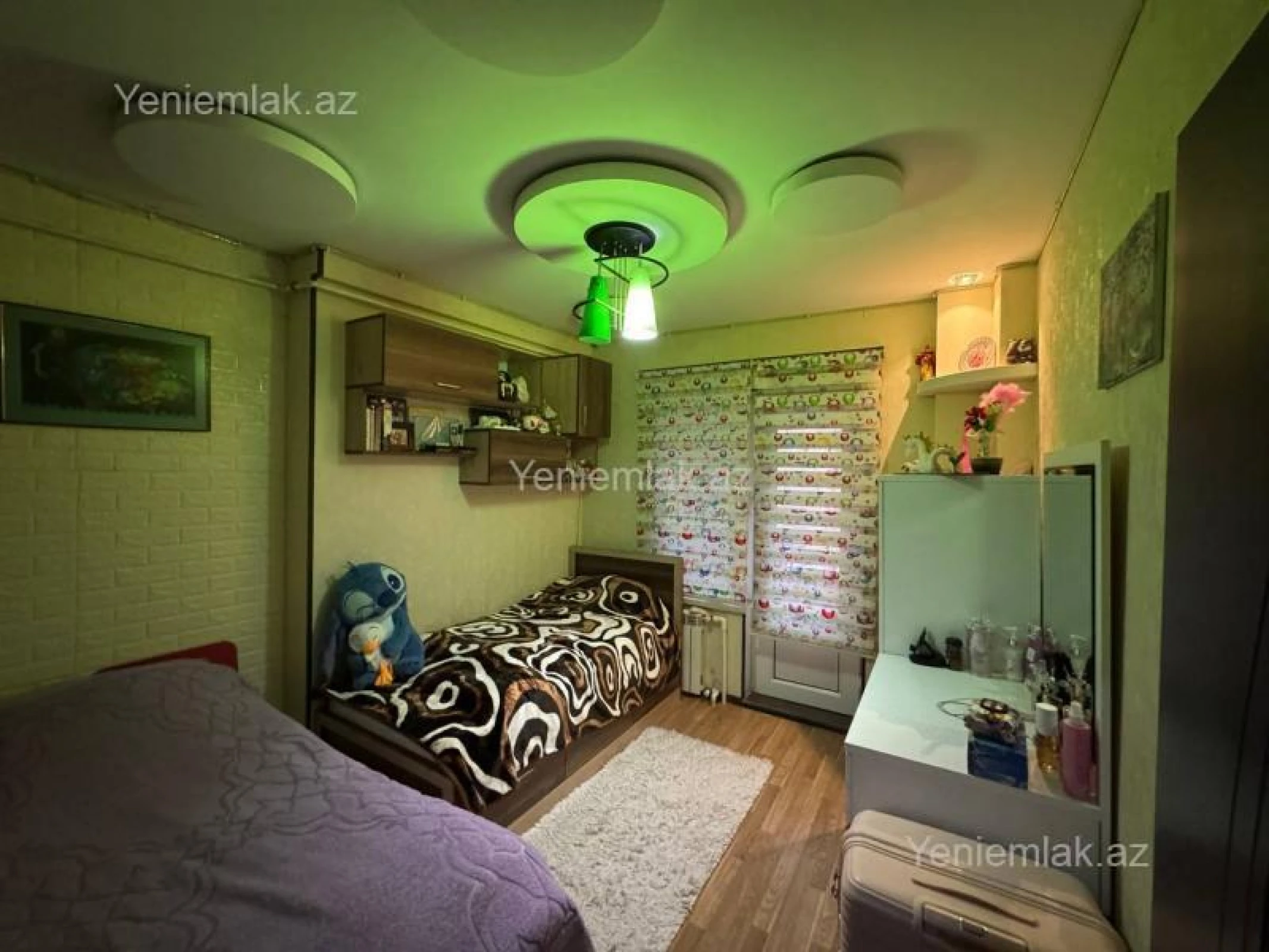 Satılır 3 otaqlı yeni tikili 50 m²