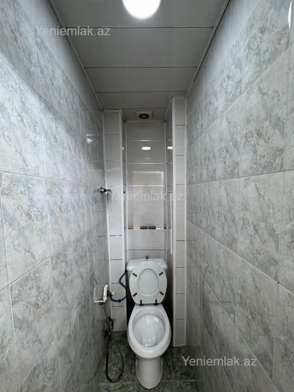 Satılır 2 otaqlı köhnə tikili 60 m²