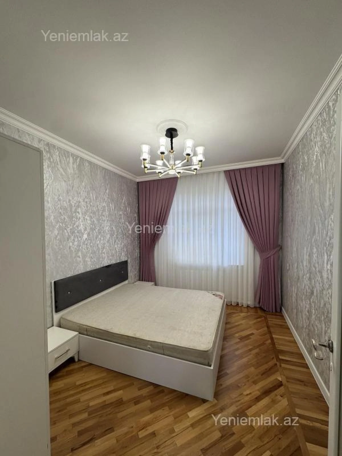 Satılır 2 otaqlı köhnə tikili 60 m²
