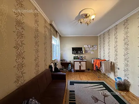 Satılır 2 otaqlı həyət evi 80 m²