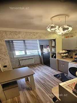 Satılır 2 otaqlı köhnə tikili 70 m²
