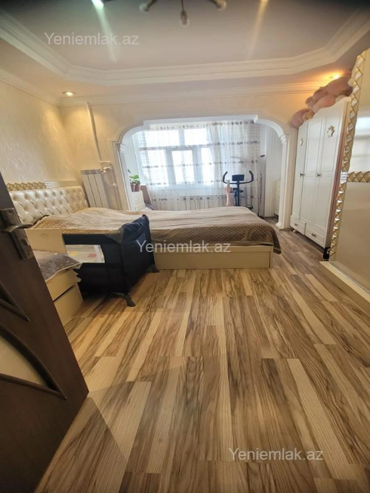 Satılır 2 otaqlı köhnə tikili 70 m²