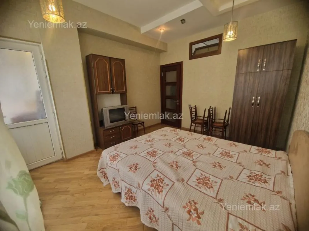 Satılır 2 otaqlı yeni tikili 60 m²