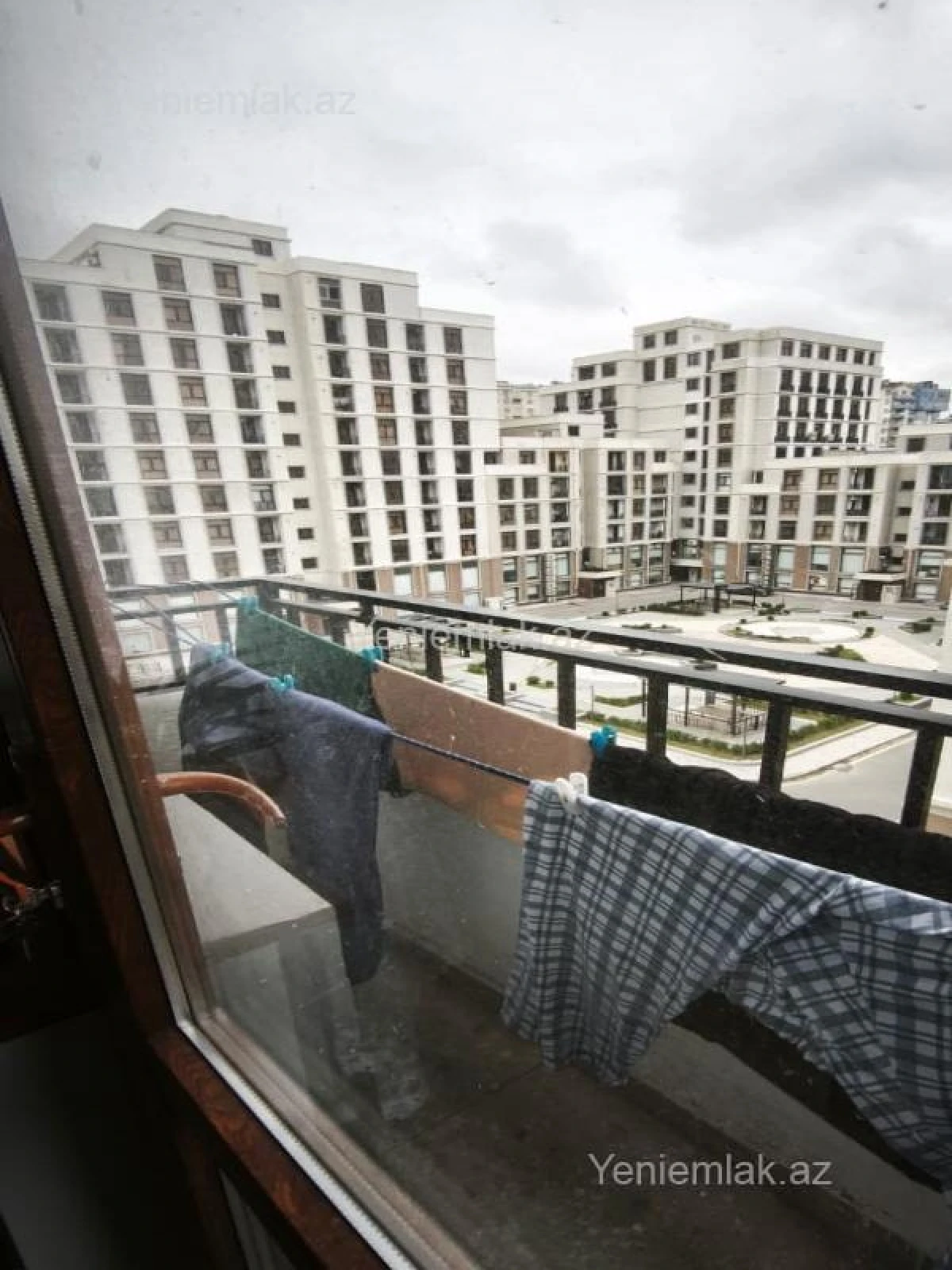 Satılır 4 otaqlı yeni tikili 128 m²