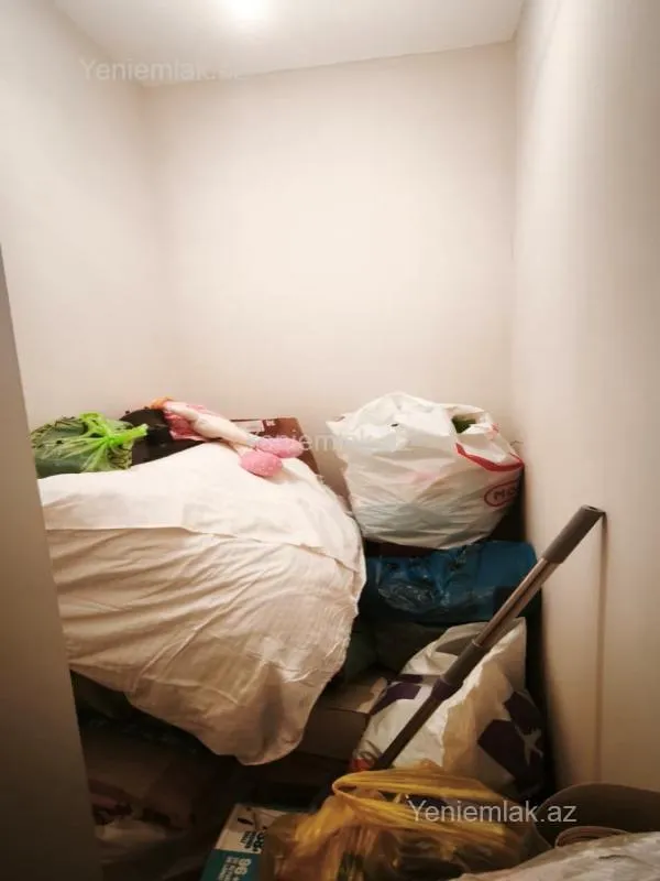 Satılır 4 otaqlı yeni tikili 128 m²