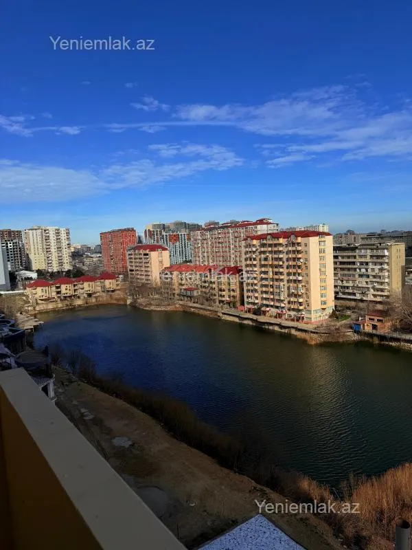 Satılır 3 otaqlı yeni tikili 120 m²