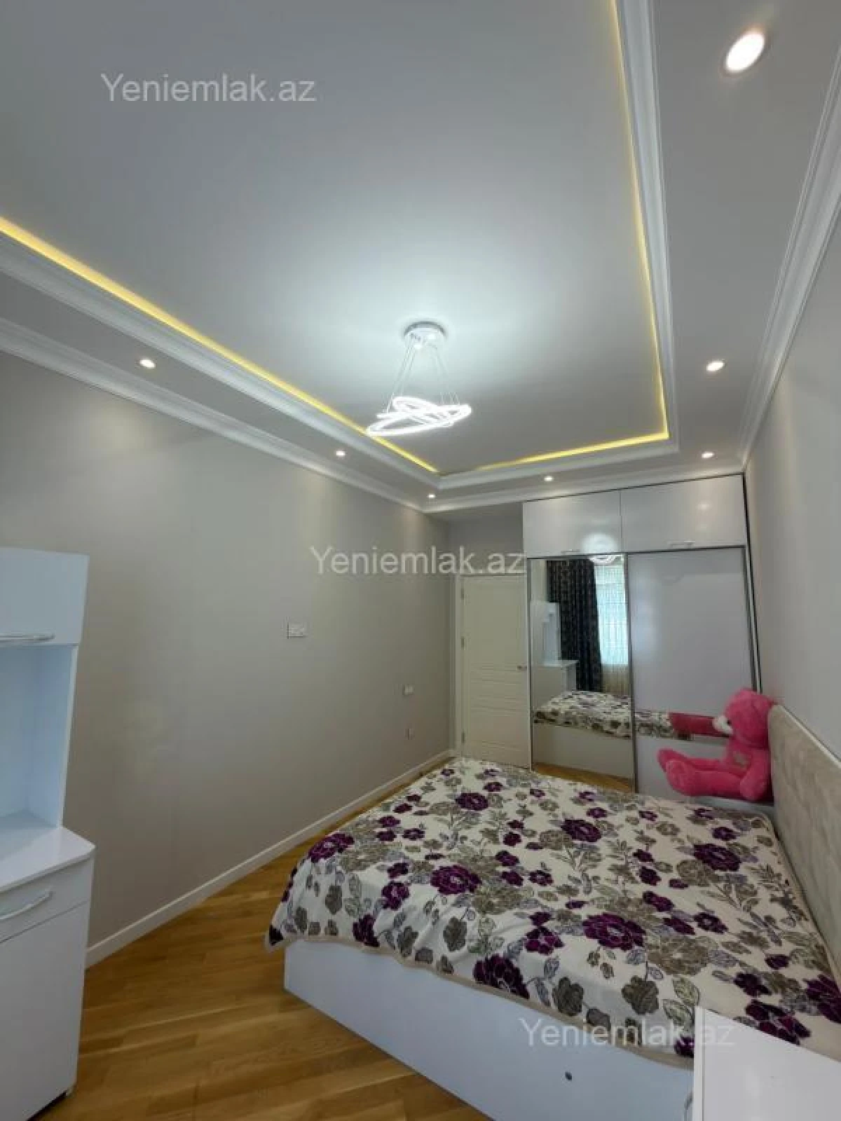 Satılır 4 otaqlı yeni tikili 136 m²