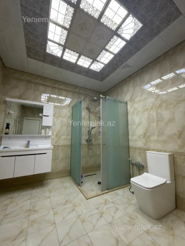 Satılır 4 otaqlı yeni tikili 136 m²