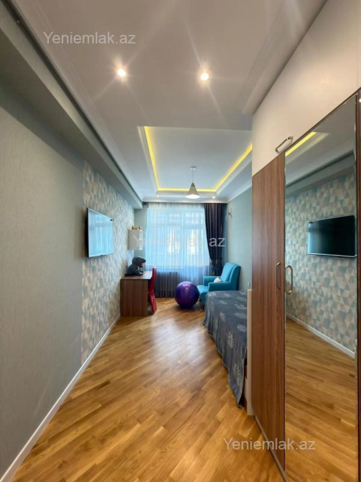 Satılır 4 otaqlı yeni tikili 136 m²
