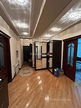 Satılır 3 otaqlı yeni tikili 110 m²