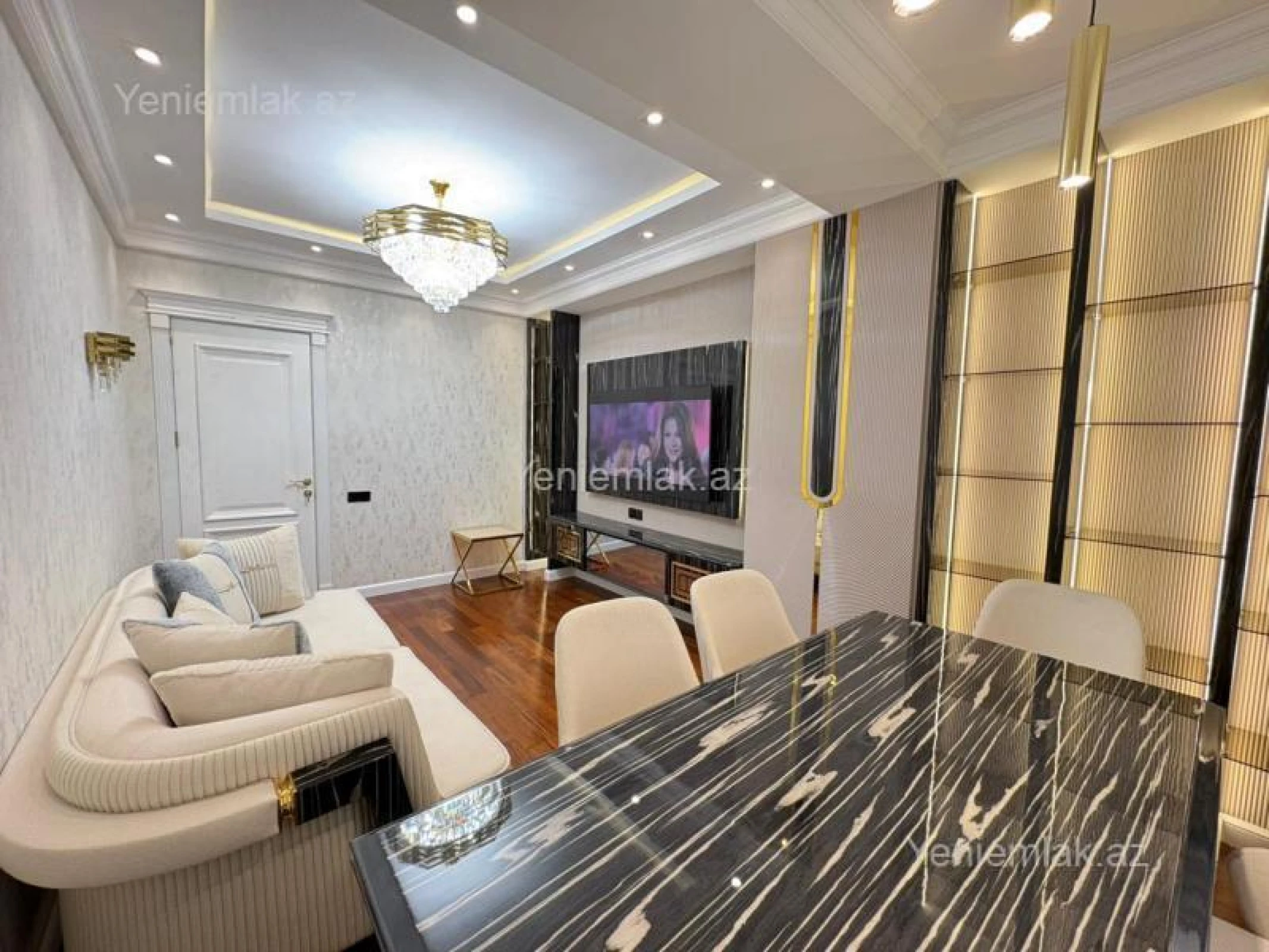 Satılır 3 otaqlı yeni tikili 95 m²