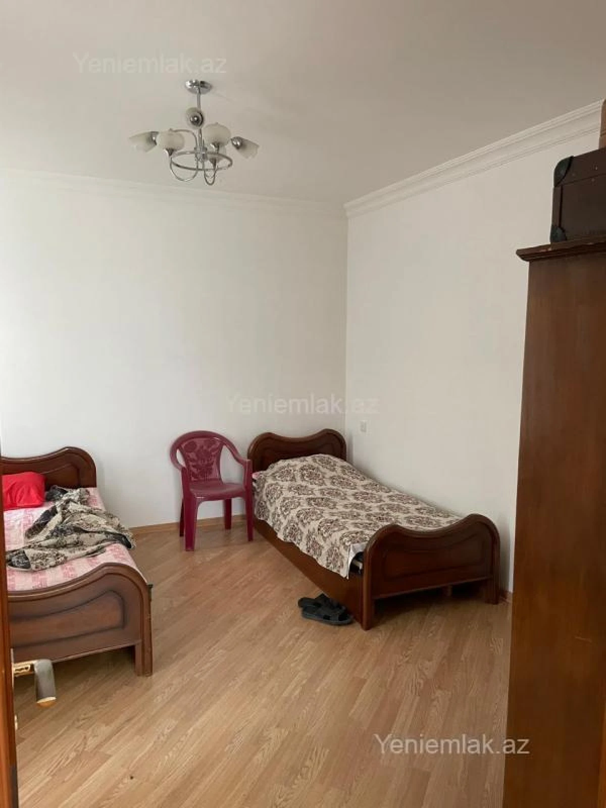 Satılır 5 otaqlı həyət evi 220 m²