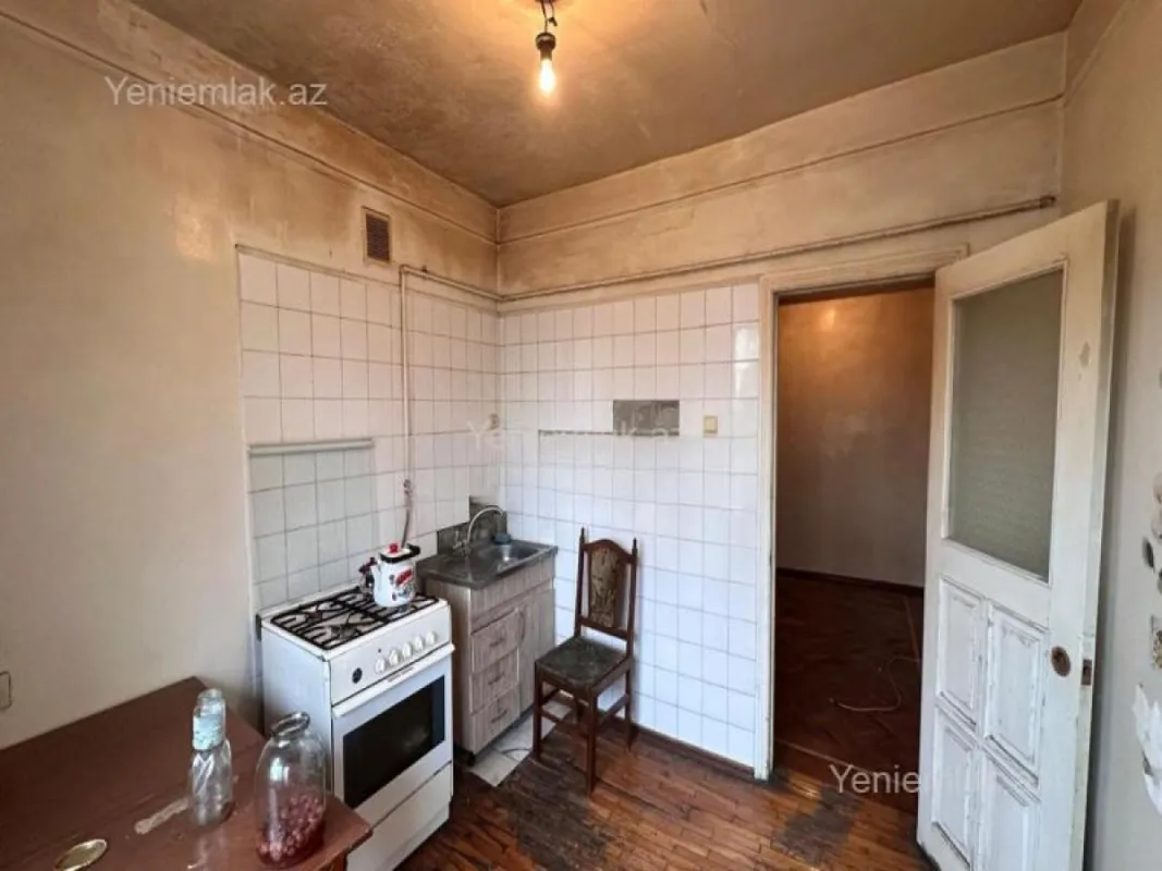 Satılır 4 otaqlı yeni tikili 120 m²