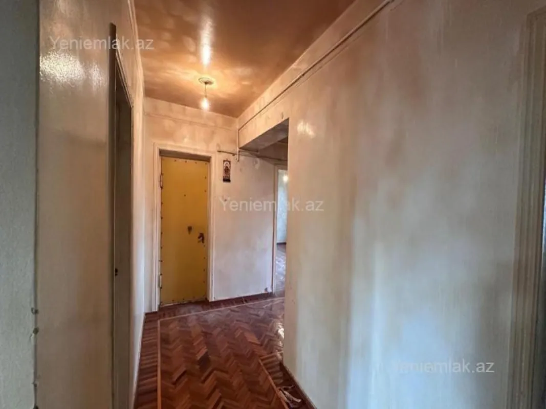 Satılır 4 otaqlı yeni tikili 120 m²