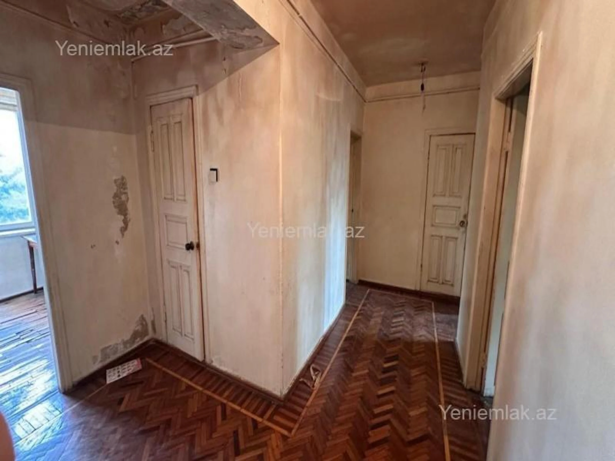 Satılır 4 otaqlı yeni tikili 120 m²