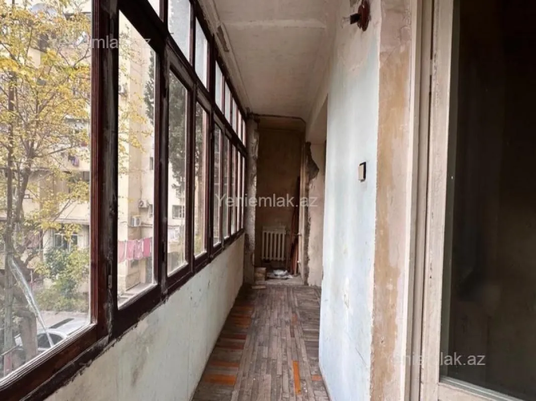 Satılır 4 otaqlı yeni tikili 120 m²
