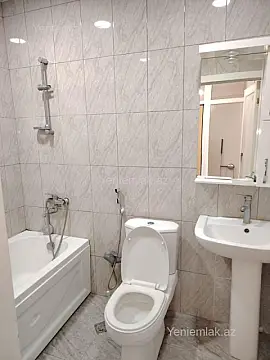 Satılır 2 otaqlı yeni tikili 38 m²