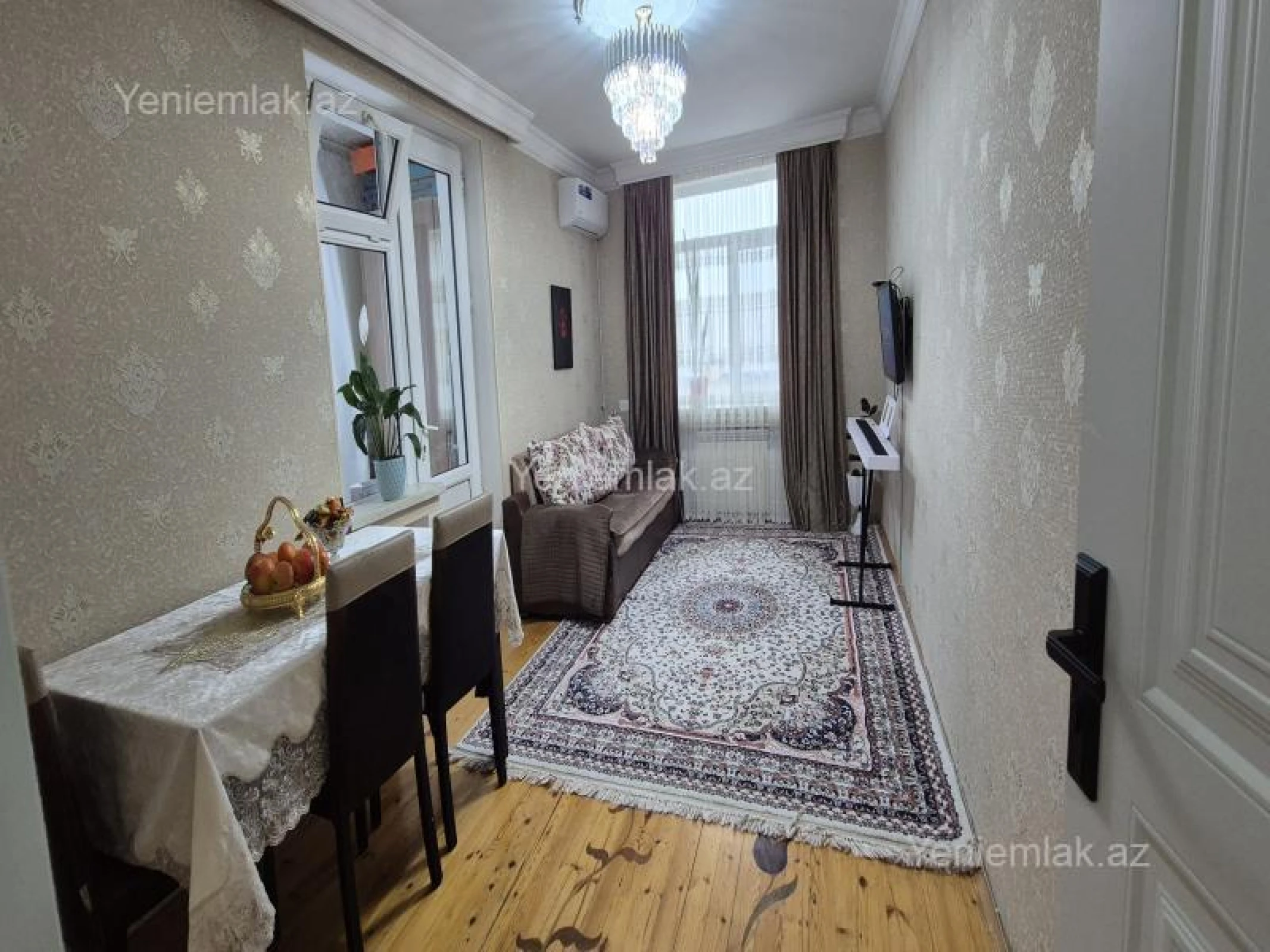 Satılır 3 otaqlı köhnə tikili 60 m²