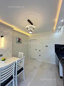 Satılır 2 otaqlı köhnə tikili 60 m²