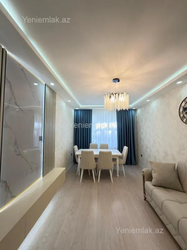 Satılır 2 otaqlı köhnə tikili 60 m²