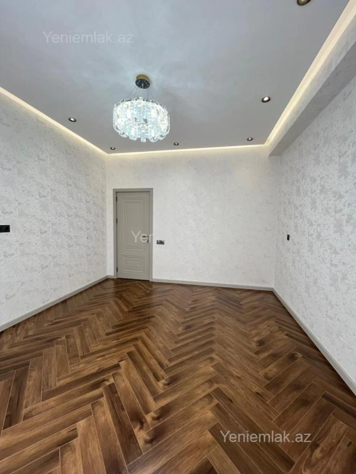 Satılır 2 otaqlı yeni tikili 80 m²