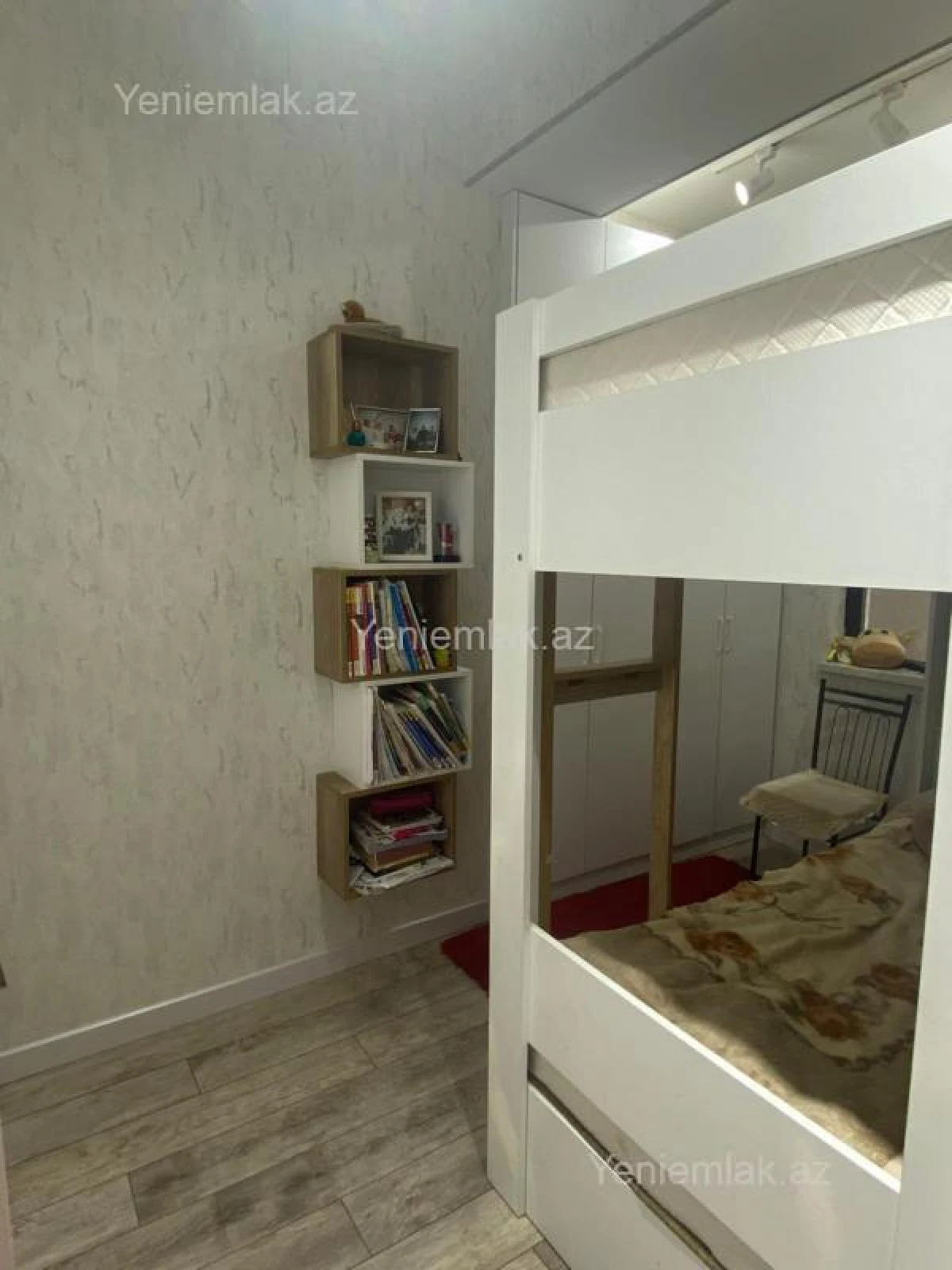 Satılır 2 otaqlı yeni tikili 72 m²