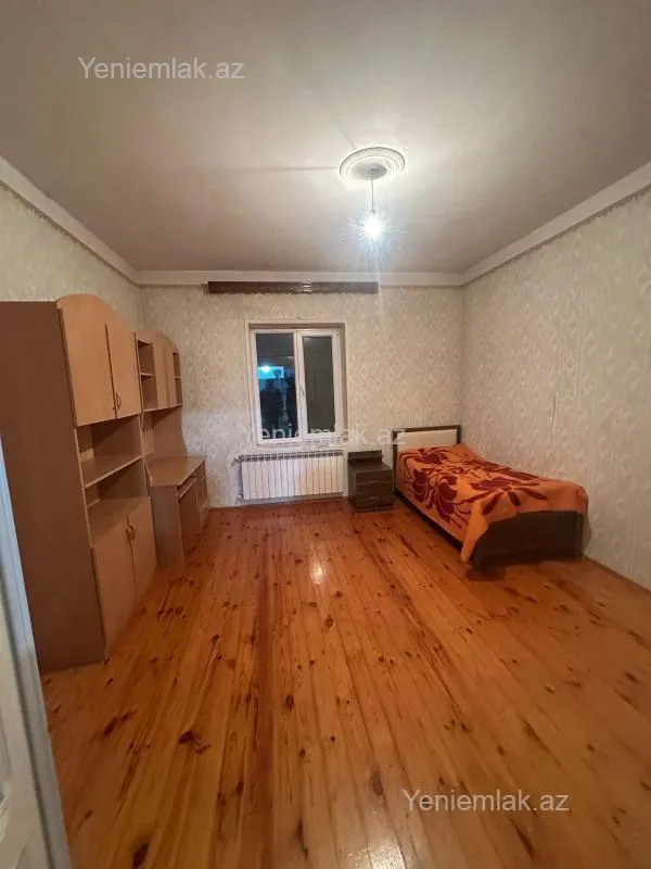 Satılır 5 otaqlı həyət evi 150 m²