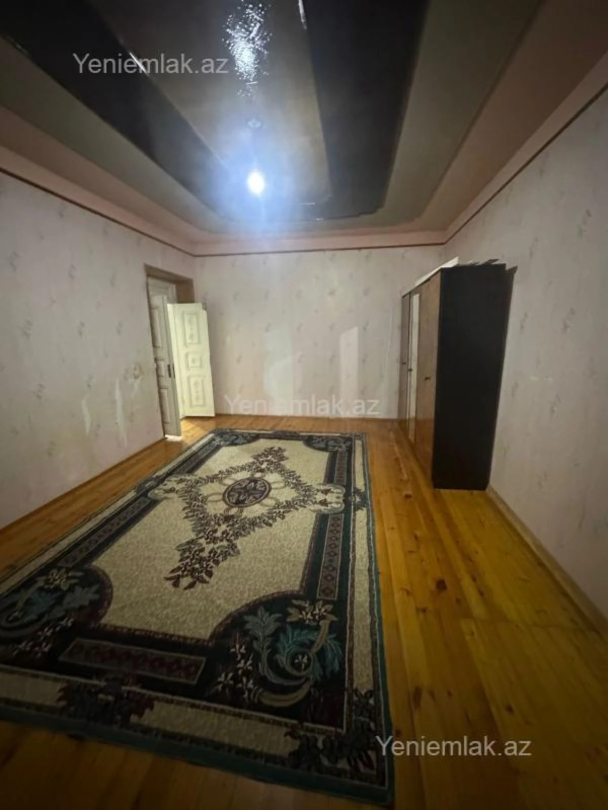Satılır 5 otaqlı həyət evi 150 m²