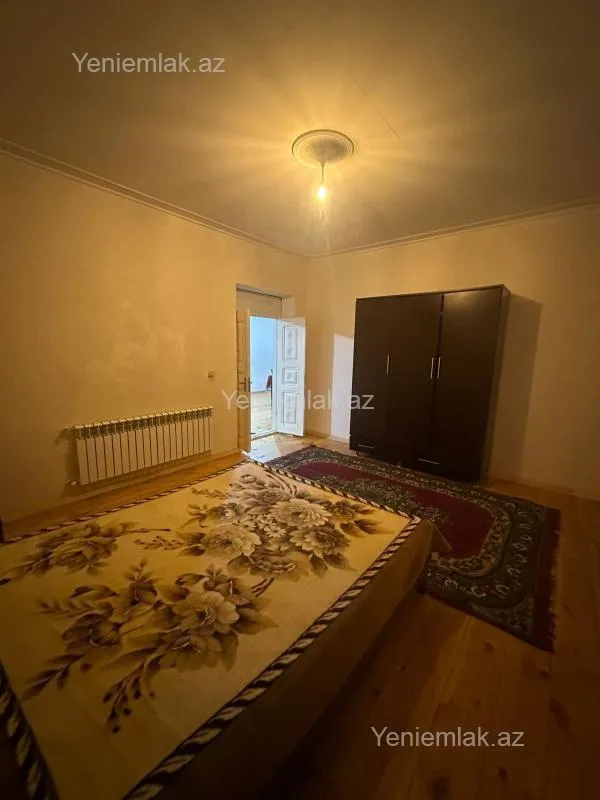 Satılır 5 otaqlı həyət evi 150 m²