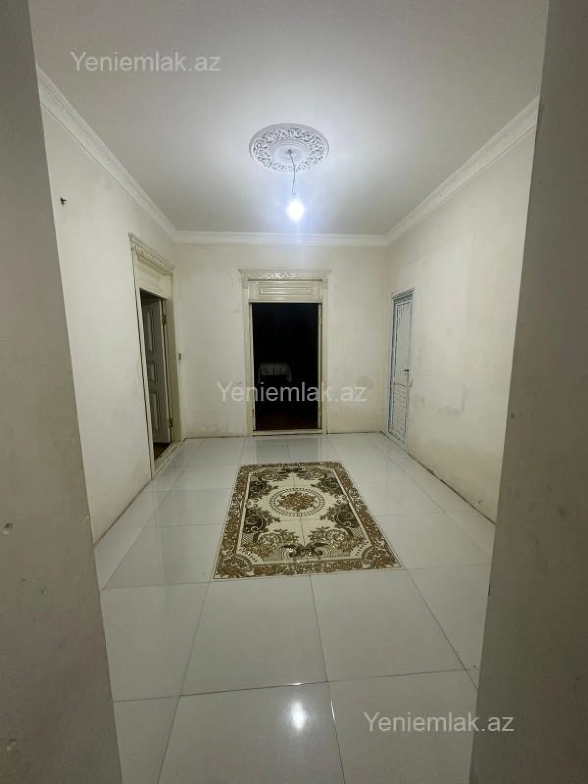 Satılır 5 otaqlı həyət evi 150 m²