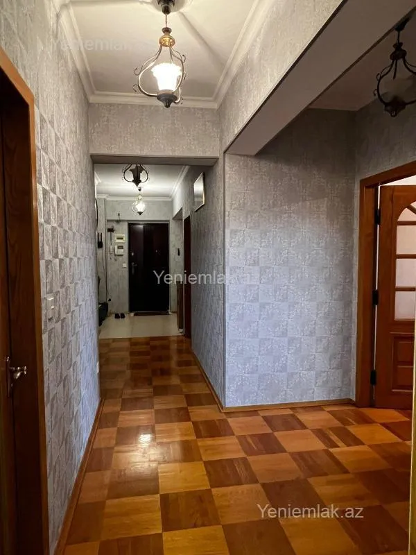 Satılır 3 otaqlı yeni tikili 103 m²
