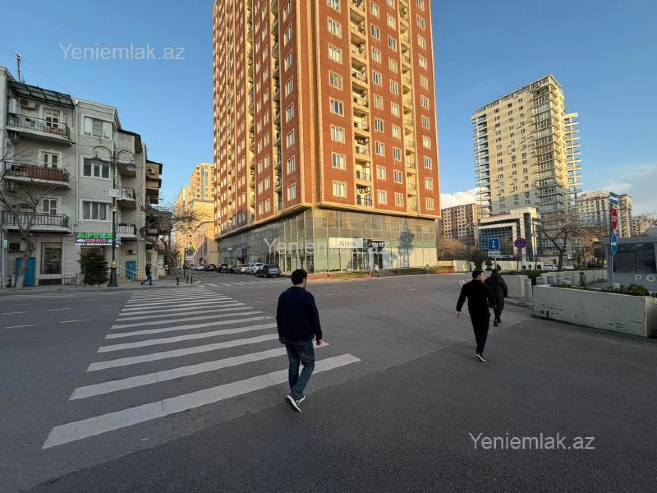 Satılır 3 otaqlı obyekt 115 m²
