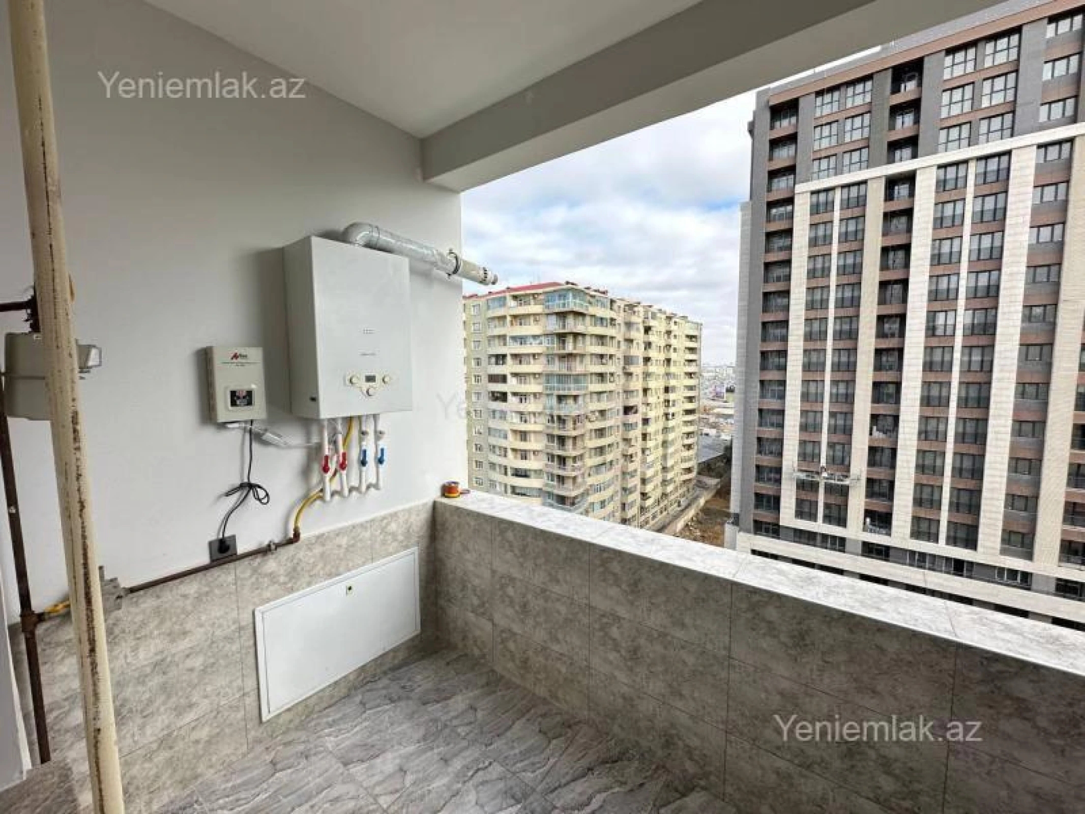 Satılır 2 otaqlı yeni tikili 95 m²