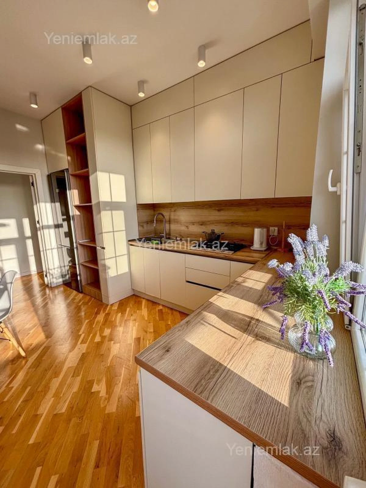 Satılır 2 otaqlı yeni tikili 100 m²