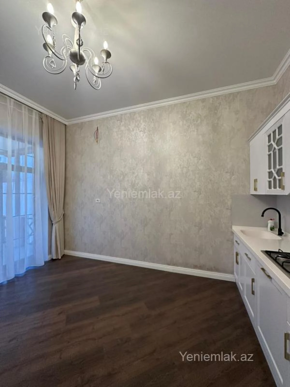 Satılır 4 otaqlı həyət evi 170 m²