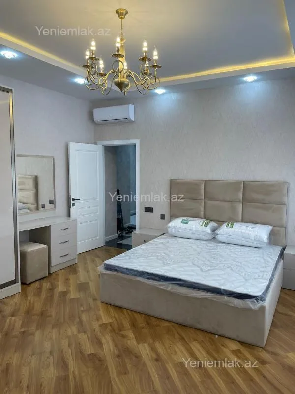 Satılır 3 otaqlı yeni tikili 137 m²