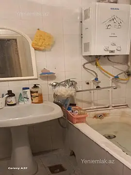 Satılır 2 otaqlı köhnə tikili 47 m²