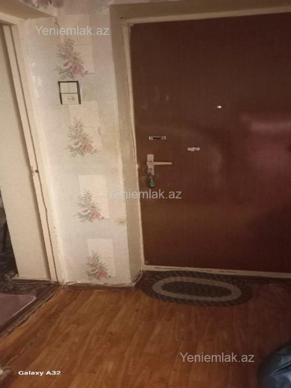 Satılır 2 otaqlı köhnə tikili 47 m²