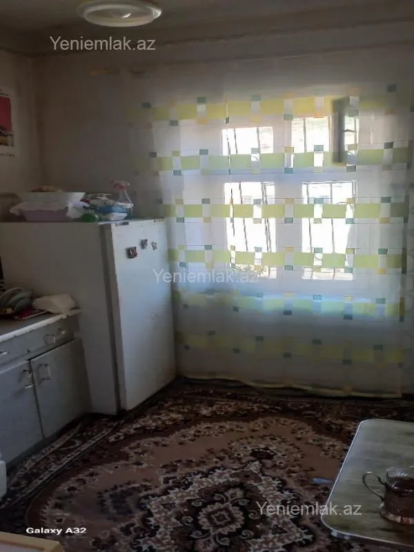 Satılır 2 otaqlı köhnə tikili 47 m²